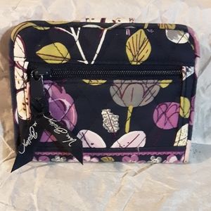 Vera Bradley Snappy Wallet in Floral Nightingale
